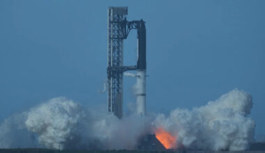 SpaceX Starship launch aborted on the pad at the last moment