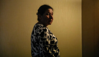 Fire-ravaged First Nations community accuses Ottawa of denying it federal aid