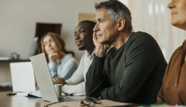 More tech workers are retiring early because they don’t want to deal with AI-related changes: ‘Many people believe it’s overblown’