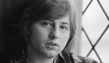 1970 Classic Ballad, Written by a 12-Year-Old, Became a Soft Rock Anthem
