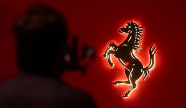 Ferrari appeals to traditionalists with new V12 manual gearbox limited edition