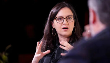 Bill Maher Says Bari Weiss Told Him Some CBS News Staffers Feel ‘Liberated’ Under Her Leadership