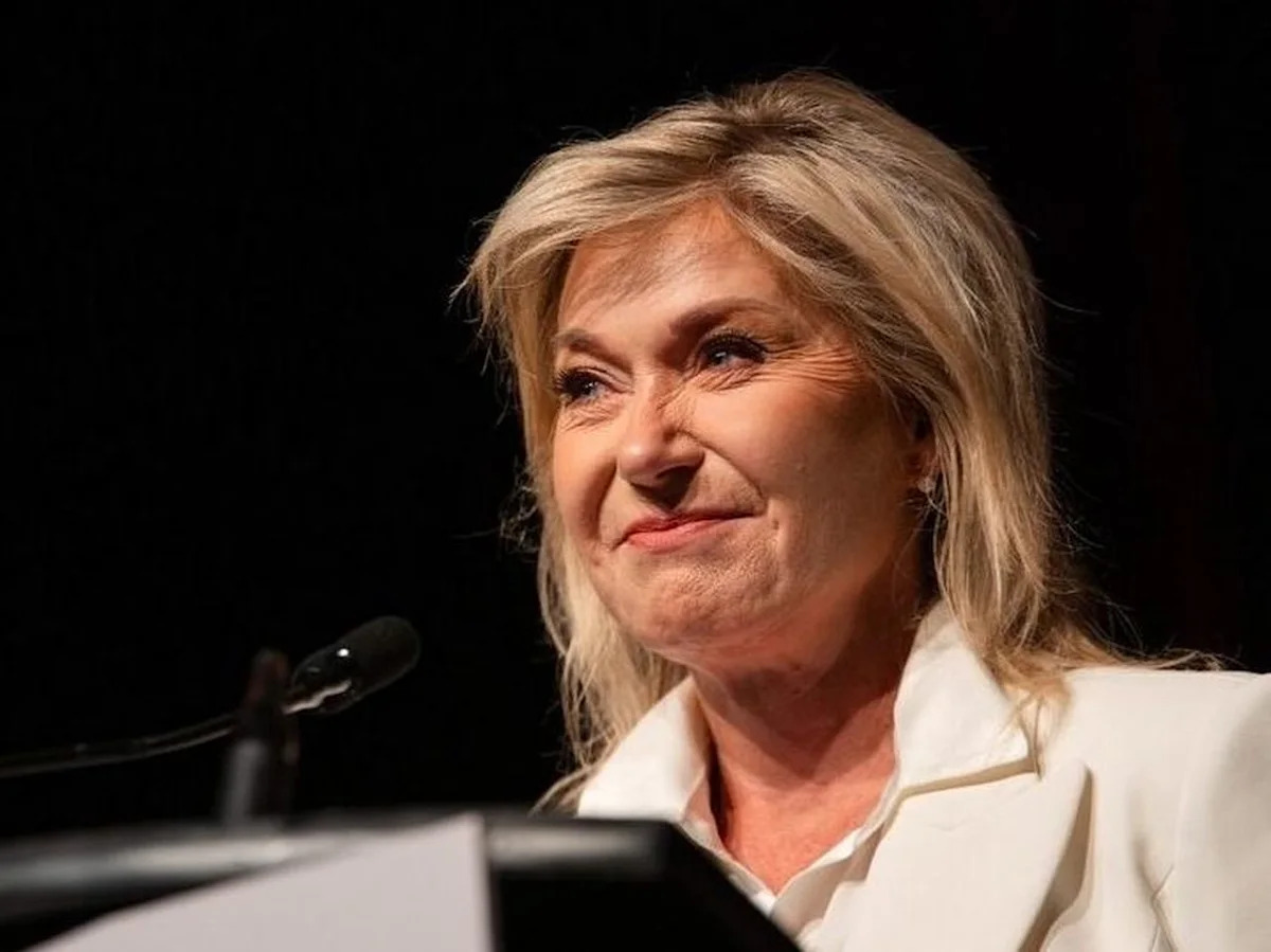 Bonnie Crombie running for Mississauga mayor again