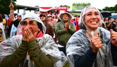 Fans line up in rain for Toronto FIFA Fan Festival ahead of Morocco match – CP24