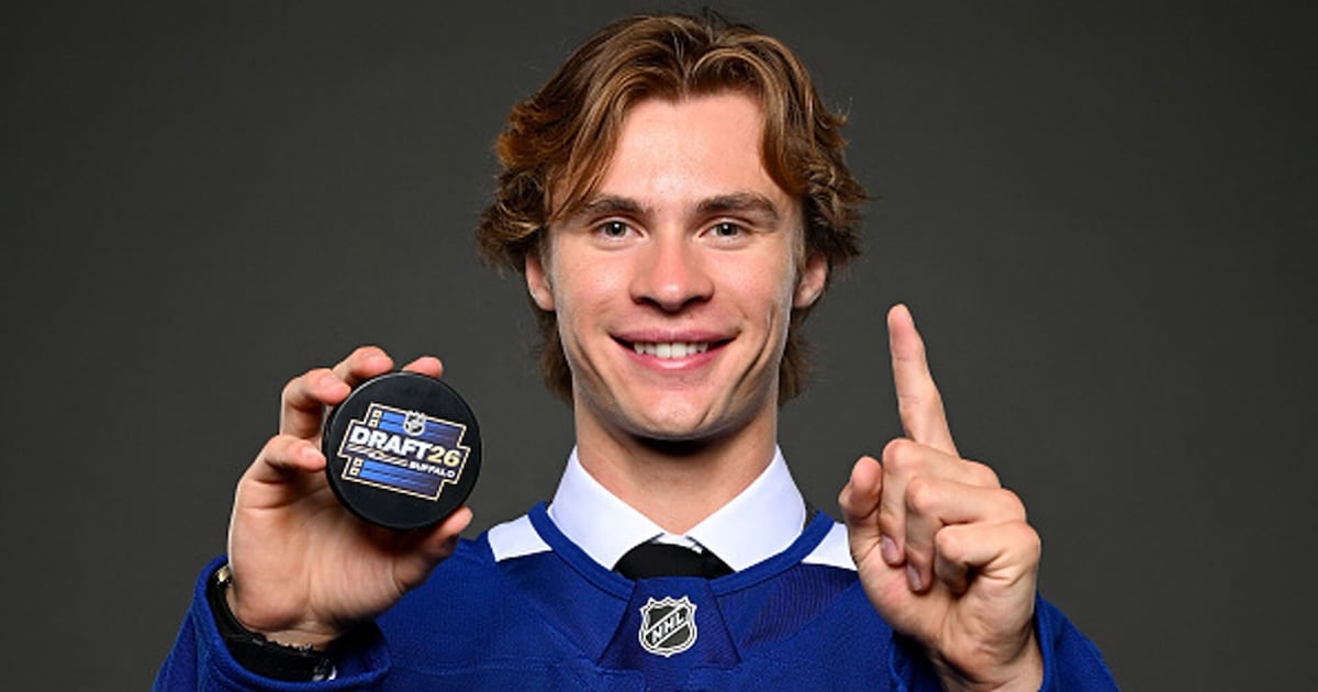 After inking first NHL contract, McKenna reveals new Leafs number will be 92 – TSN