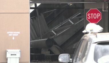 Toronto Fire on scene after roof cave in at Etobicoke car dealership – CP24