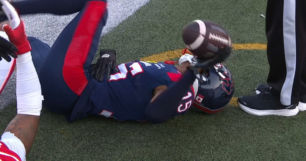 Hollins absorbs a huge hit as he converts catch-and-run touchdown – TSN