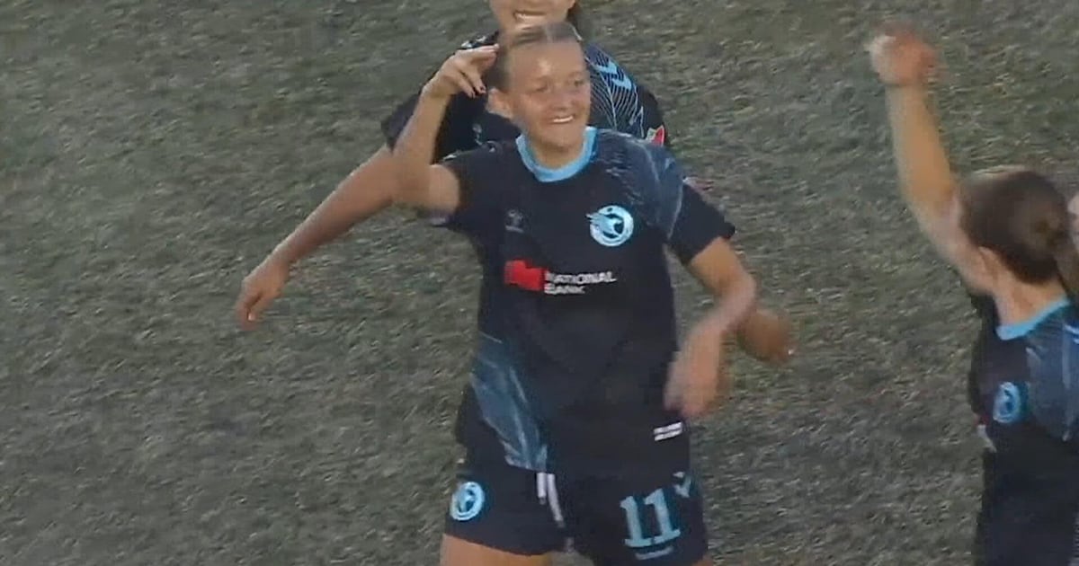 Must See: 'Oh god, what a banger'