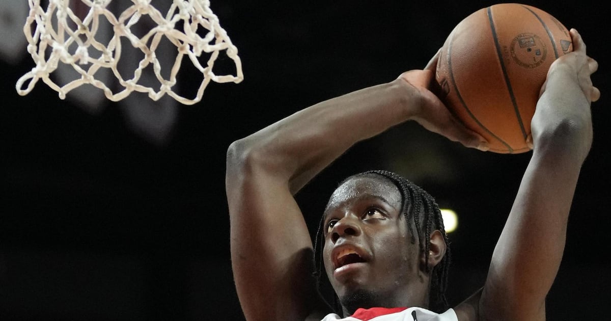Caleb Wilson gets up for the beautiful slam – TSN