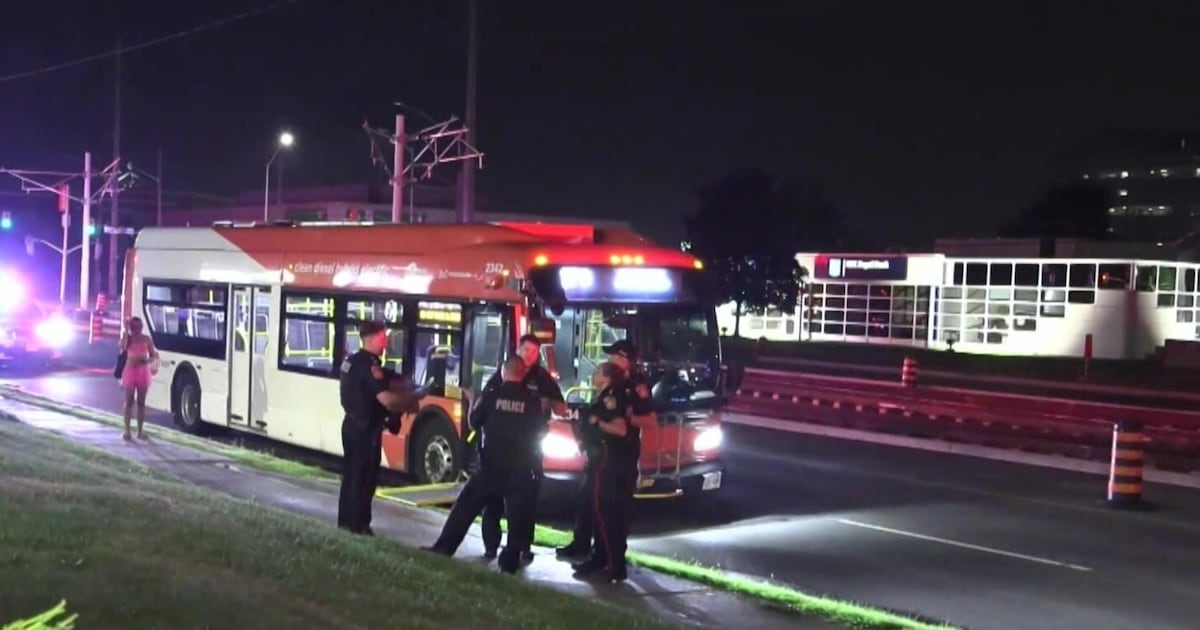 Female suspect arrested after brazen stabbing on Mississauga bus – CP24