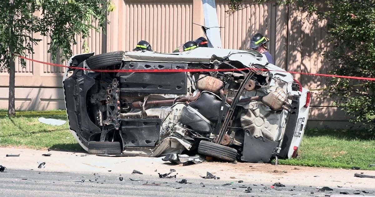 Driver airlifted to hospital in critical condition after Mississauga crash – CP24