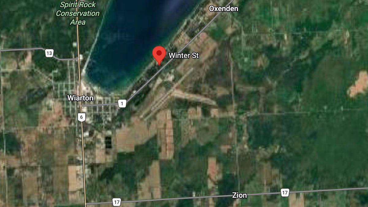 Grey Road 1 in Wiarton Closed After Collision Involving Cyclist