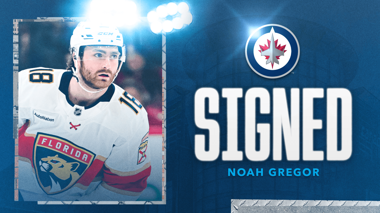 Jets sign forward Noah Gregor to a one-year contract
