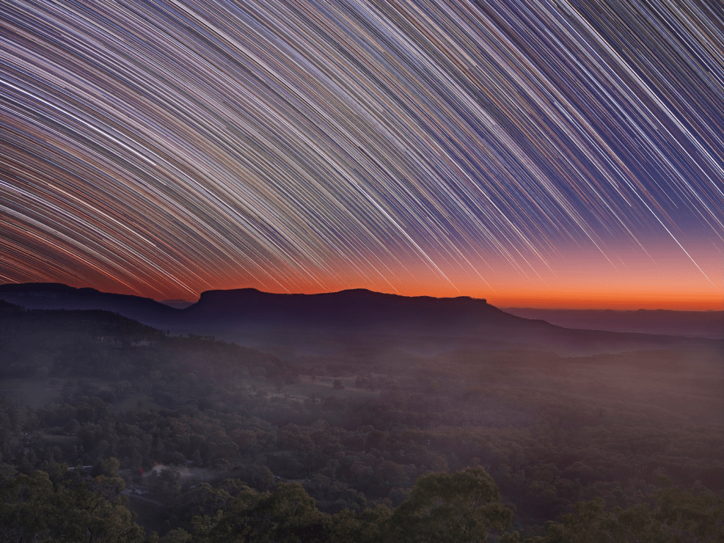 "Pantoney's Crown", Ed Hurst, Honorable Mention, Nightscapes (International) Category, David Malin Awards 2026