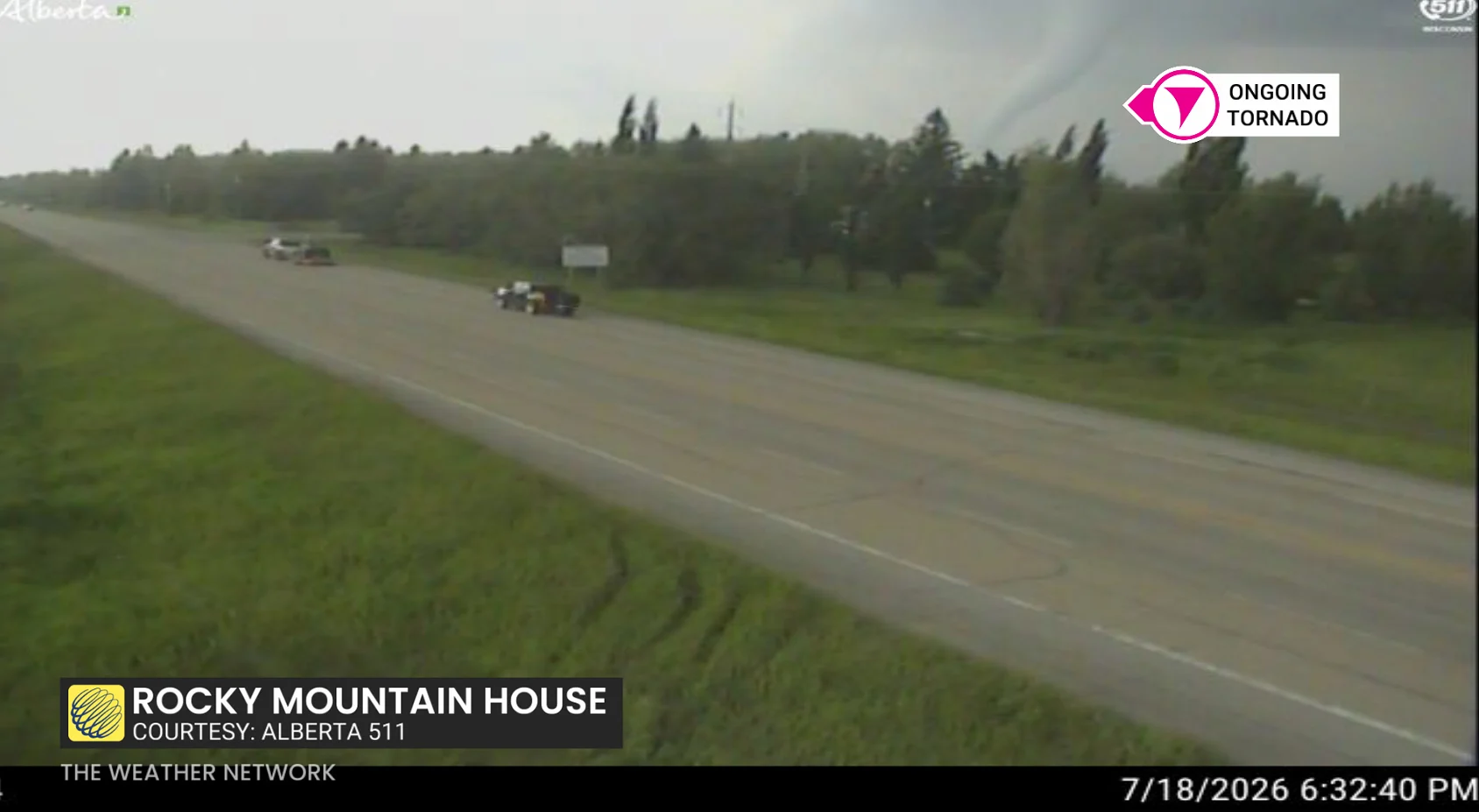 Tornado on the ground outside of Rocky Mountain House, Alta. (Alberta 511)