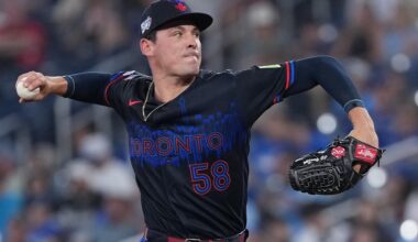Jays Lose to White Sox, 12-4