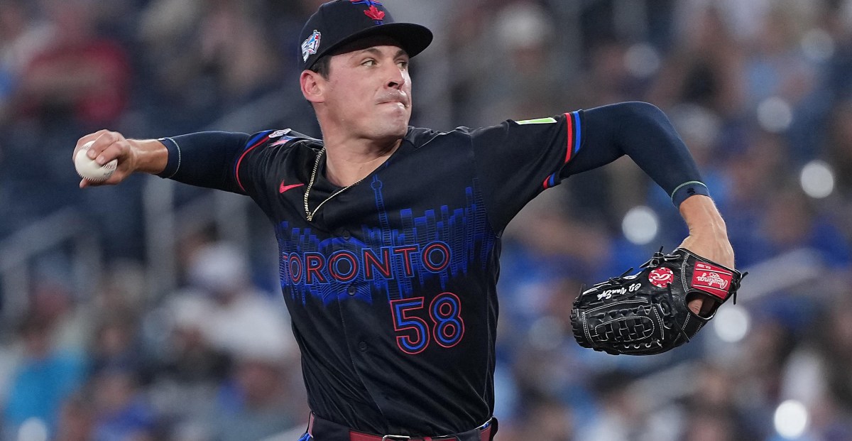 Jays Lose to White Sox, 12-4