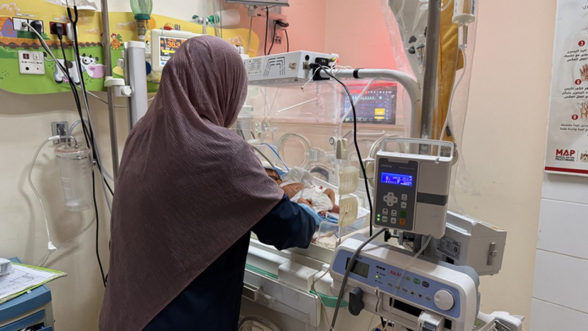 Power cuts plunge Gaza hospitals into darkness as Israel’s attacks persist | Energy News