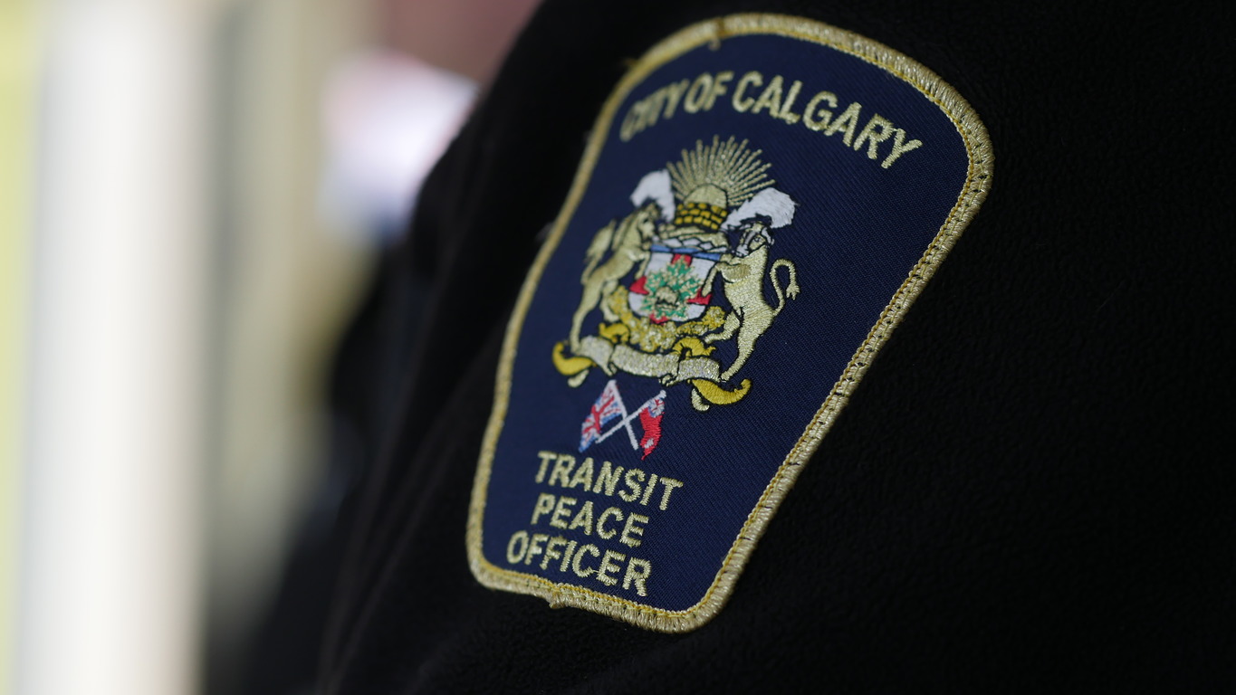 Survey shows support for visible peace officers on Calgary Transit