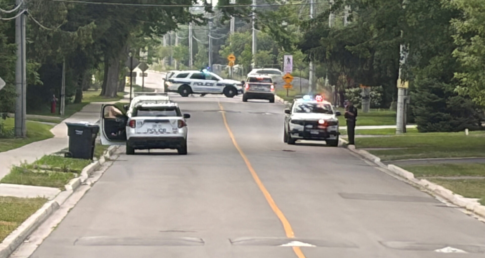 Man critically injured in Mississauga stabbing; 17-year-old in custody