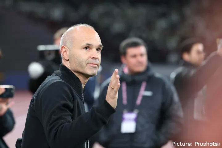 iniesta-nsn-cycling-NLB-124162688