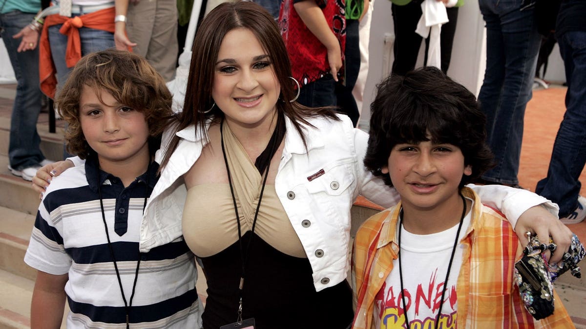Jennifer Hyatt on Nickelodeon red carpet