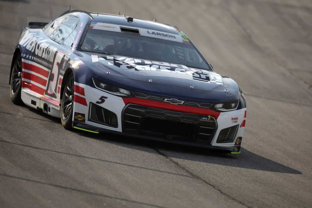 Kyle Larson, Hendrick Motorsports