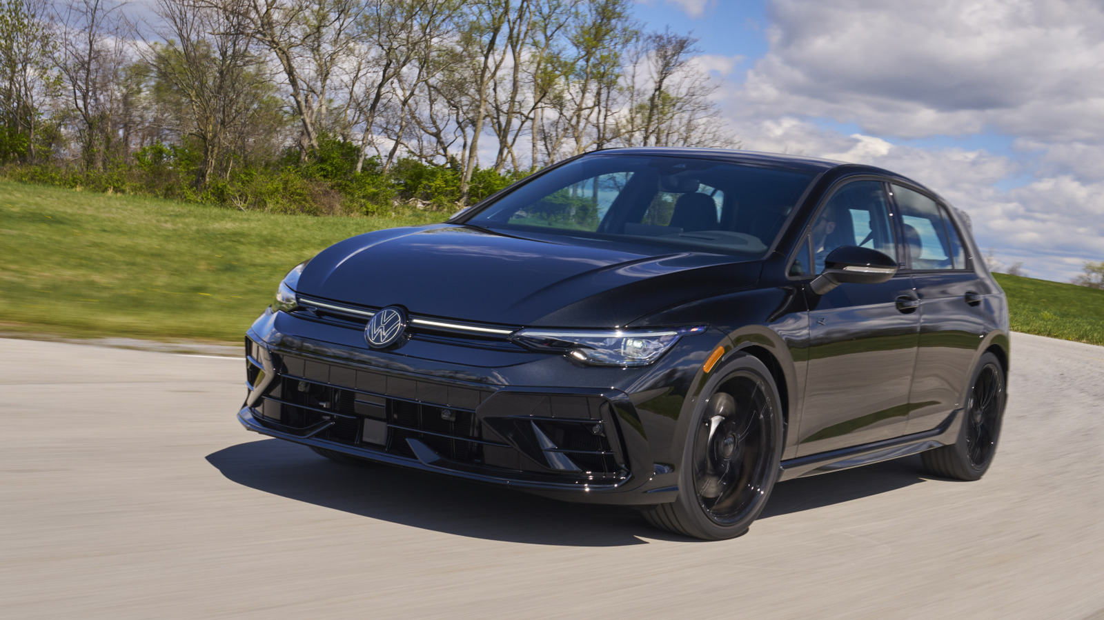 Toyota GR Corolla Vs Volkswagen Golf R: Which Is Faster?