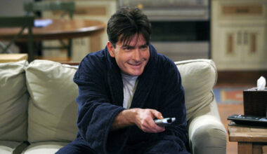 15 Best TV Shows Like Two And A Half Men