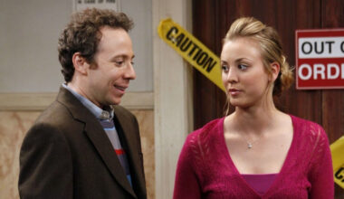 5 Big Bang Theory Episodes To Watch Before Stuart Fails To Save The Universe