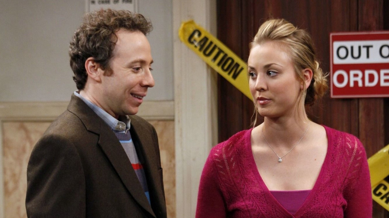 5 Big Bang Theory Episodes To Watch Before Stuart Fails To Save The Universe