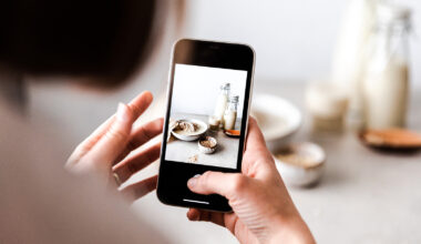 Samsung Galaxy Vs. OnePlus Phone Cameras: Which Is The Best For Amateur Photographers