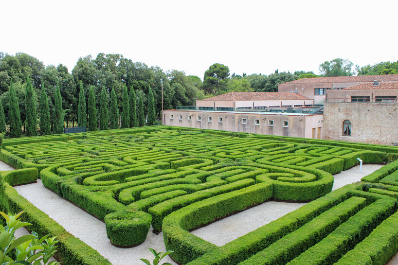 labyrinths