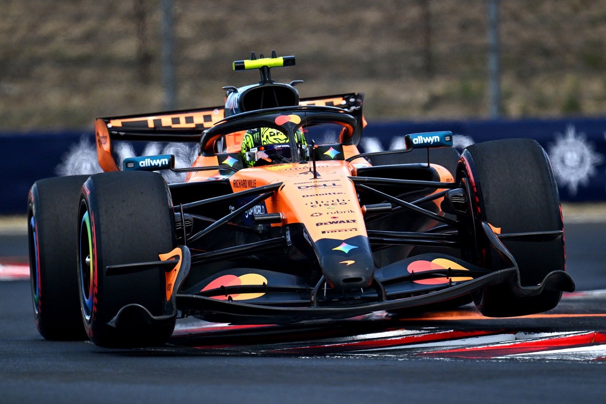 LIVE: F1 Hungarian GP updates - Norris overhauls Hamilton to pole as Verstappen spins | Live text