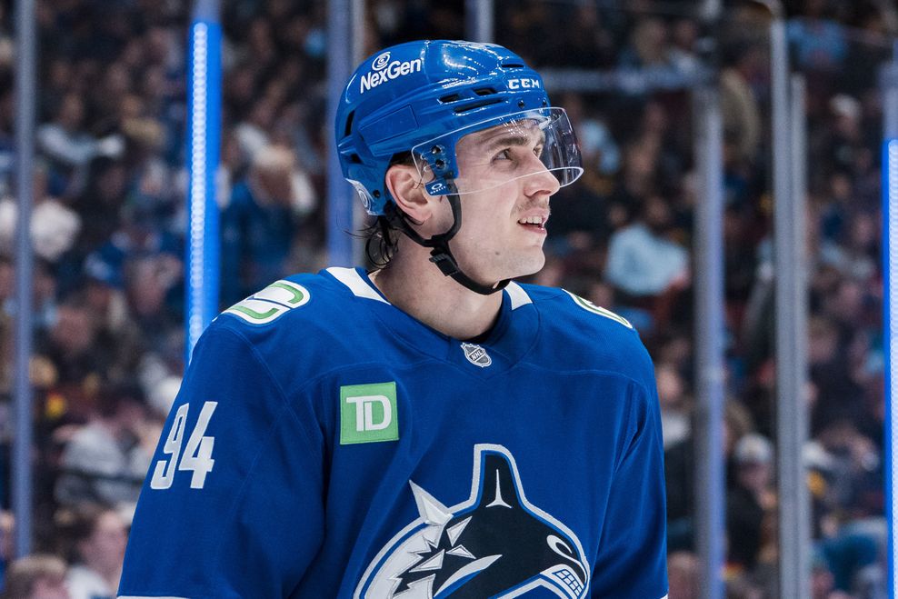 linus karlsson canucks