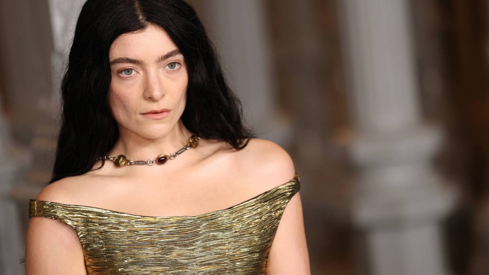 Lorde Slams Spotify Over Sloppy AI-Generated Song Descriptions