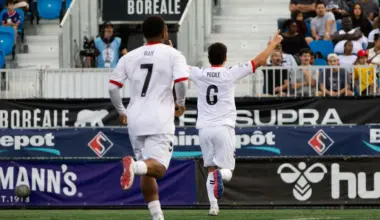 Vancouver score 5 in rout of FC Supra