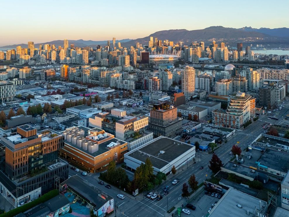 m3 main alley ai data centre westbank telus 111 East 5th Avenue 2060 Quebec Street vancouver 1