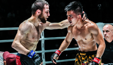 Mansur Malachiev (L), Joshua Pacio (R)