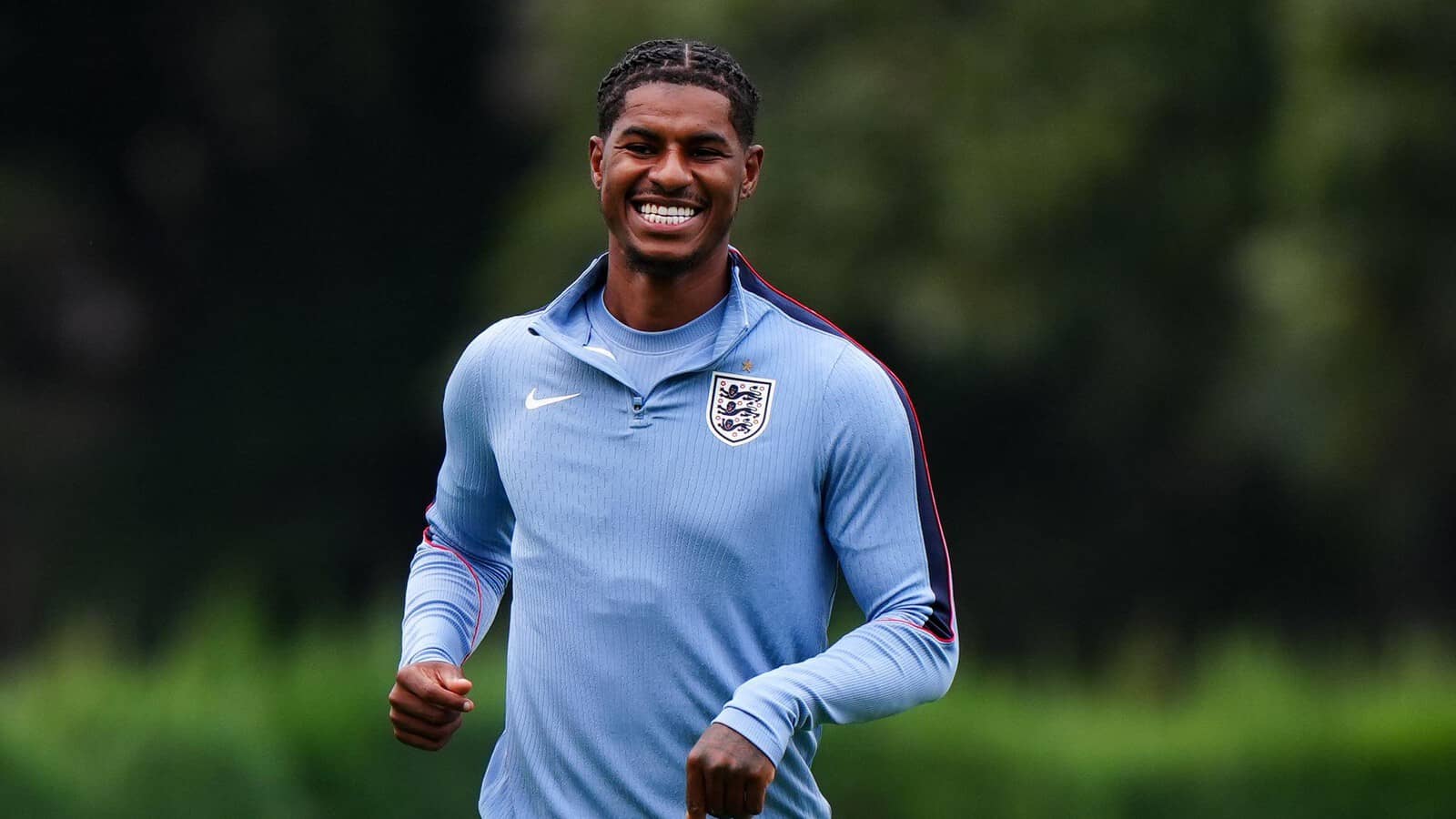 Marcus Rashford: Fenerbahce flying in for ‘official negotiations’ for Man Utd forward to reach ‘agreement’ imminently
