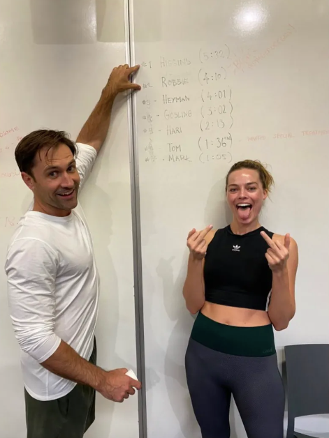 margot robbie body margot robbie