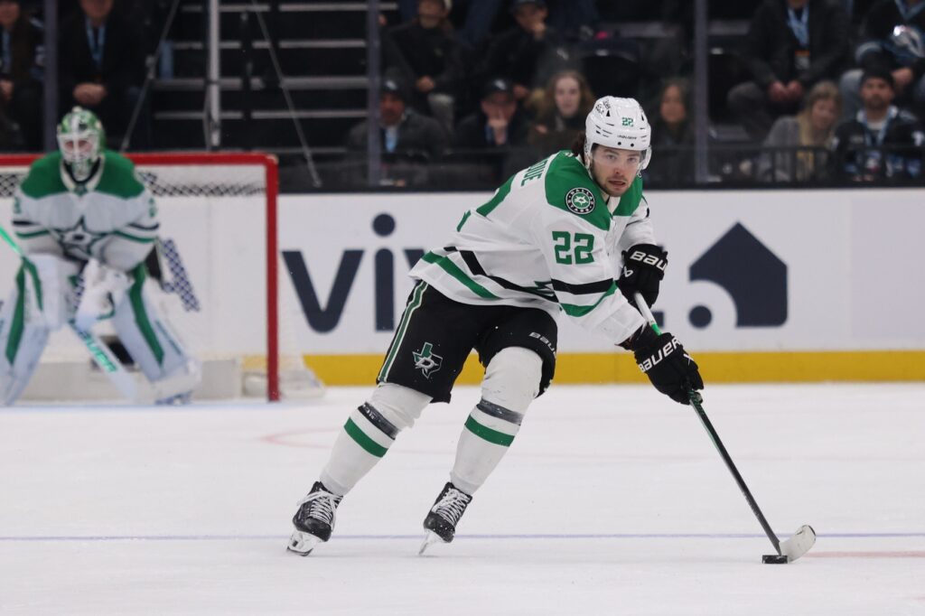 Predators To Acquire Mavrik Bourque – Pro Hockey Rumors
