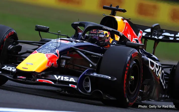 maxverstappen-oracleredbullracingrb22