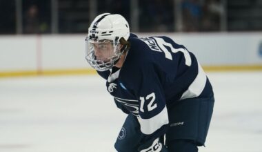 Maple Leafs' McKenna says he would give up No. 72 for Bobrovsky
