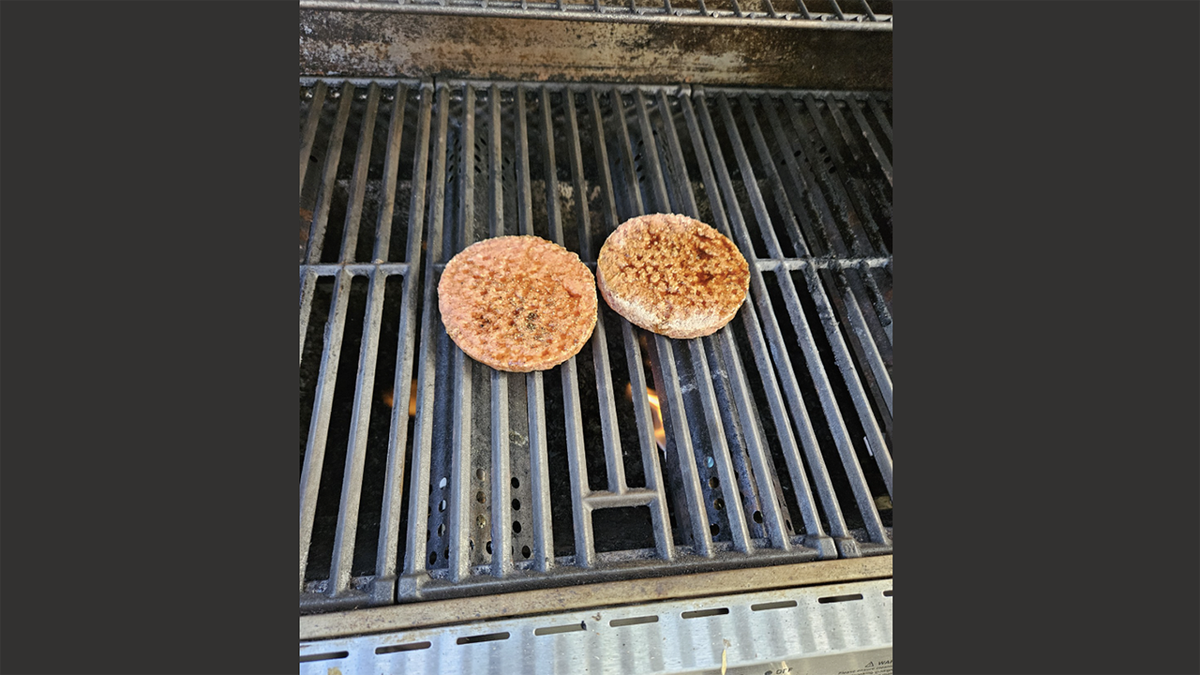 Screencaps reader Mike sends in his meat and his drink of choice.