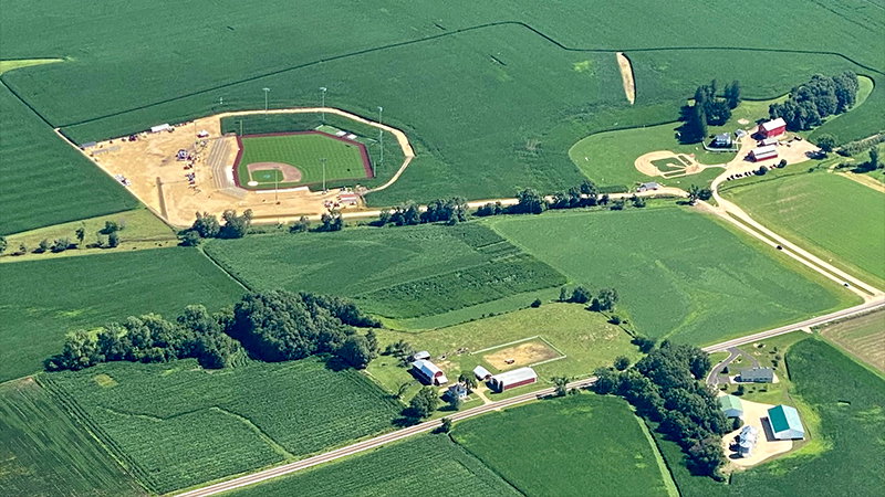 MLB at Field of Dreams