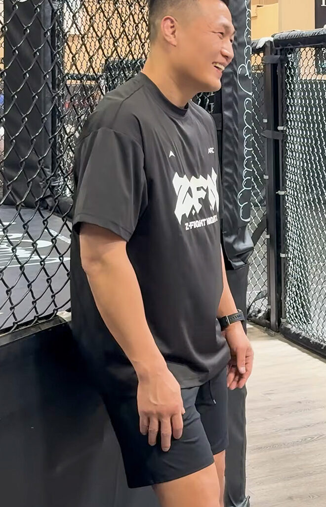 "Korean Zombie" Jung Chan-sung visited the gym of Las Vegas headquarters in Nevada, the U.S. of the mixed martial arts training team "Extreme Kotour," in July 2026 to discover talent as the representative of Z-Fight Night. ZFN is a global OTT 'UFC Fight Pass' that will be broadcast live globally excluding Latin America. Photo by @koreanzombie Video Screen