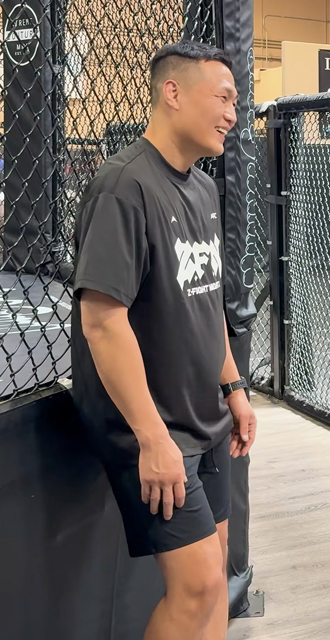 "Korean Zombie" Jung Chan-sung visited the gym of Las Vegas headquarters in Nevada, the U.S. of the mixed martial arts training team "Extreme Kotour," in July 2026 to discover talent as the representative of Z-Fight Night. ZFN is OTT 'UFC Fight Pass' and will be broadcast live globally excluding Latin America. Photo by @koreanzombie Video Screen