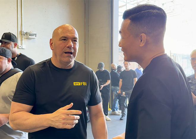 Korean Zombie Jung Chan-sung is meeting UFC President Dana Frederick White Jr. in July 2026. Jung Chan-sung visited the site of the T-Mobile Arena in Paradise, Nevada, USA as a UFC 329 guest fighter. Photo by @koreanzombie Video Screen