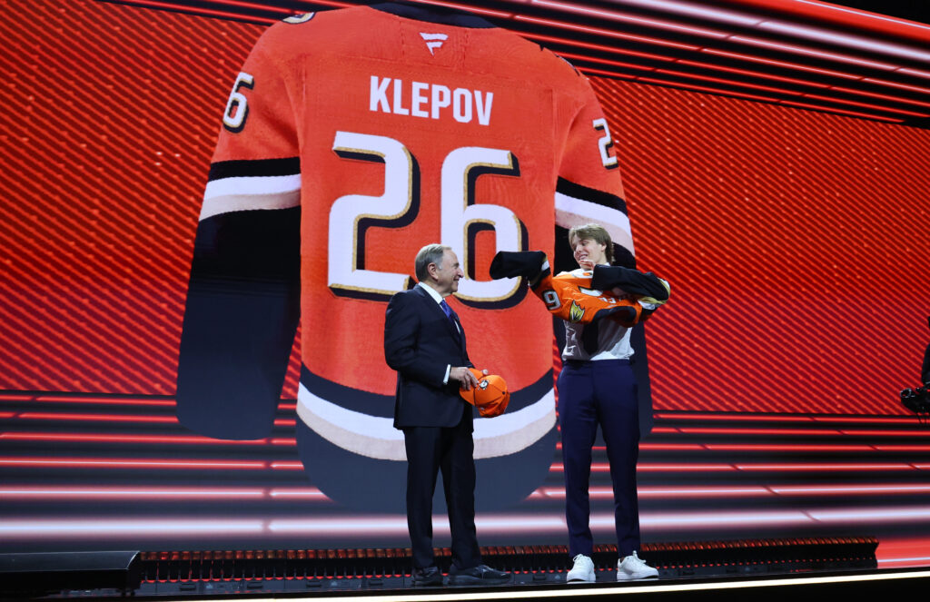 Ducks Sign Nikita Klepov – Pro Hockey Rumors